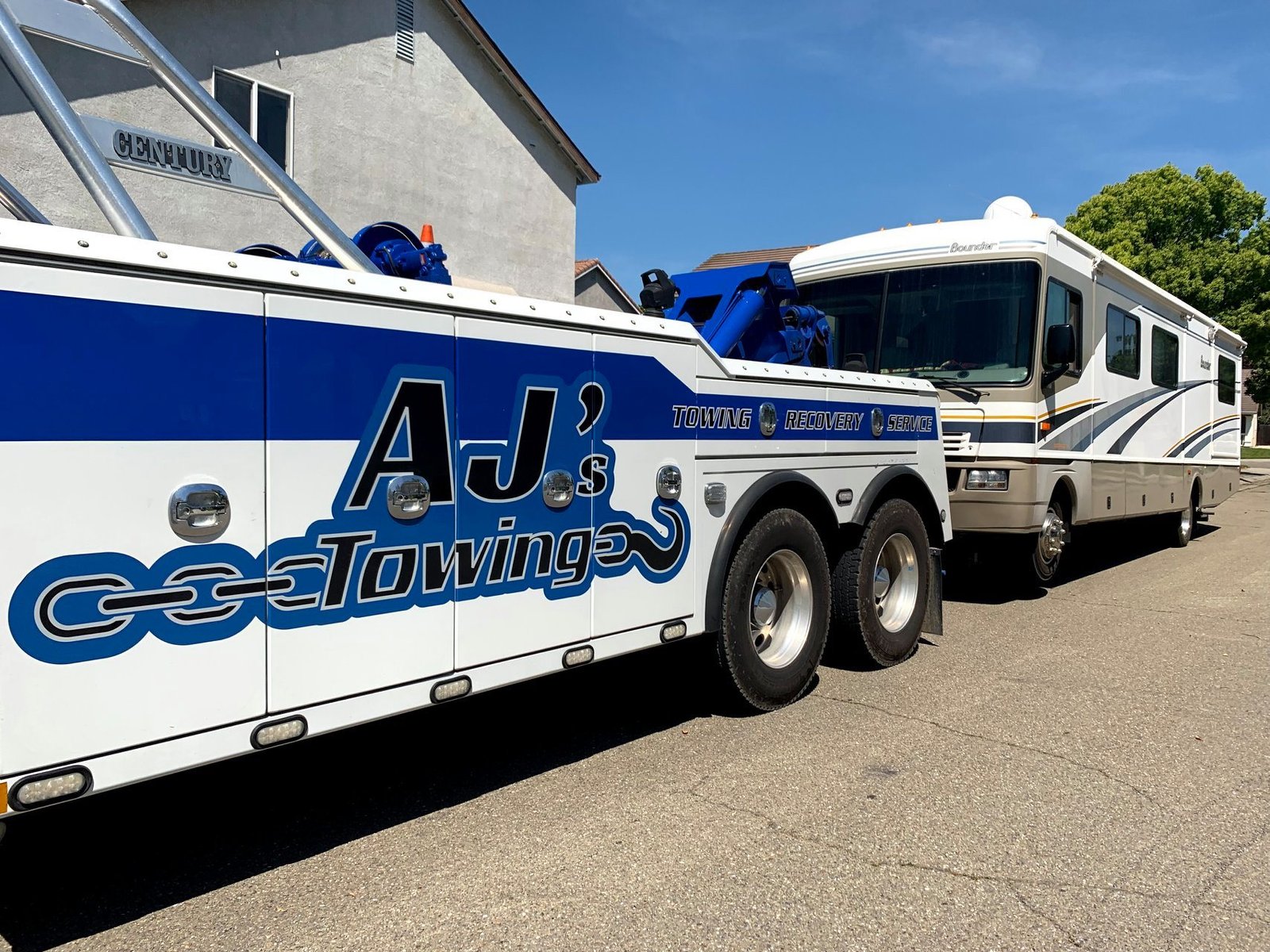 Heavy Duty Tow Truck 2