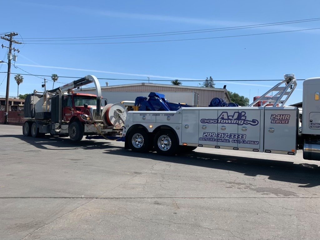 Heavy Duty Tow Truck 5